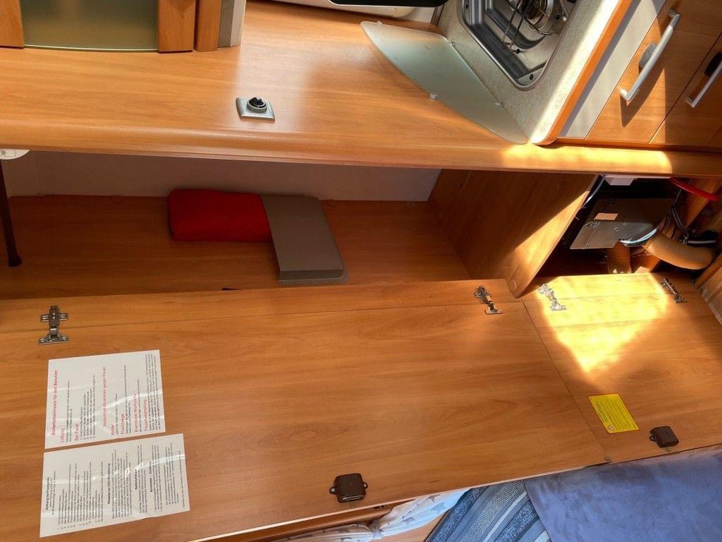 Hymer B 654 SL (camping-car) – Image 30