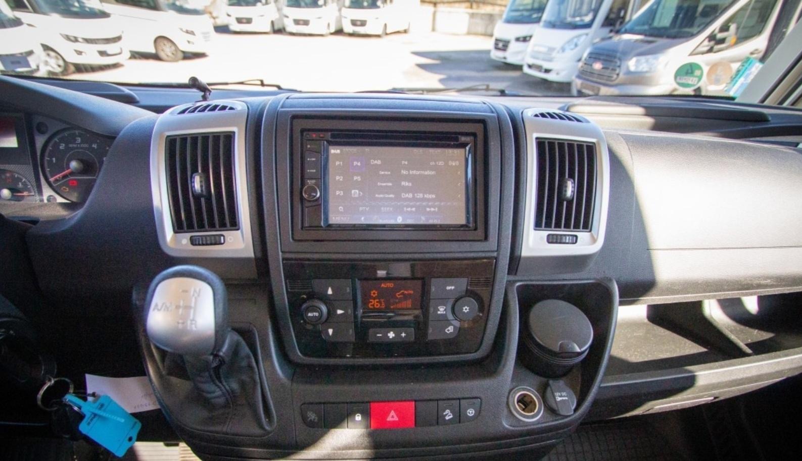 Camping-car Dethleffs XL-I 7850 – Image 6