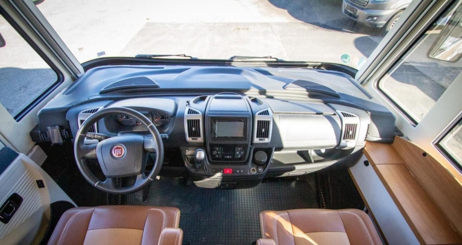 Camping-car Dethleffs XL-I 7850 – Image 11