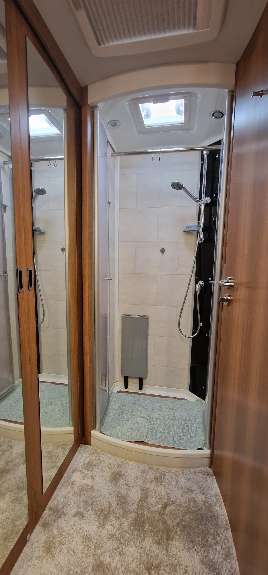 Camping-car Dethleffs XL-I 7850 – Image 21