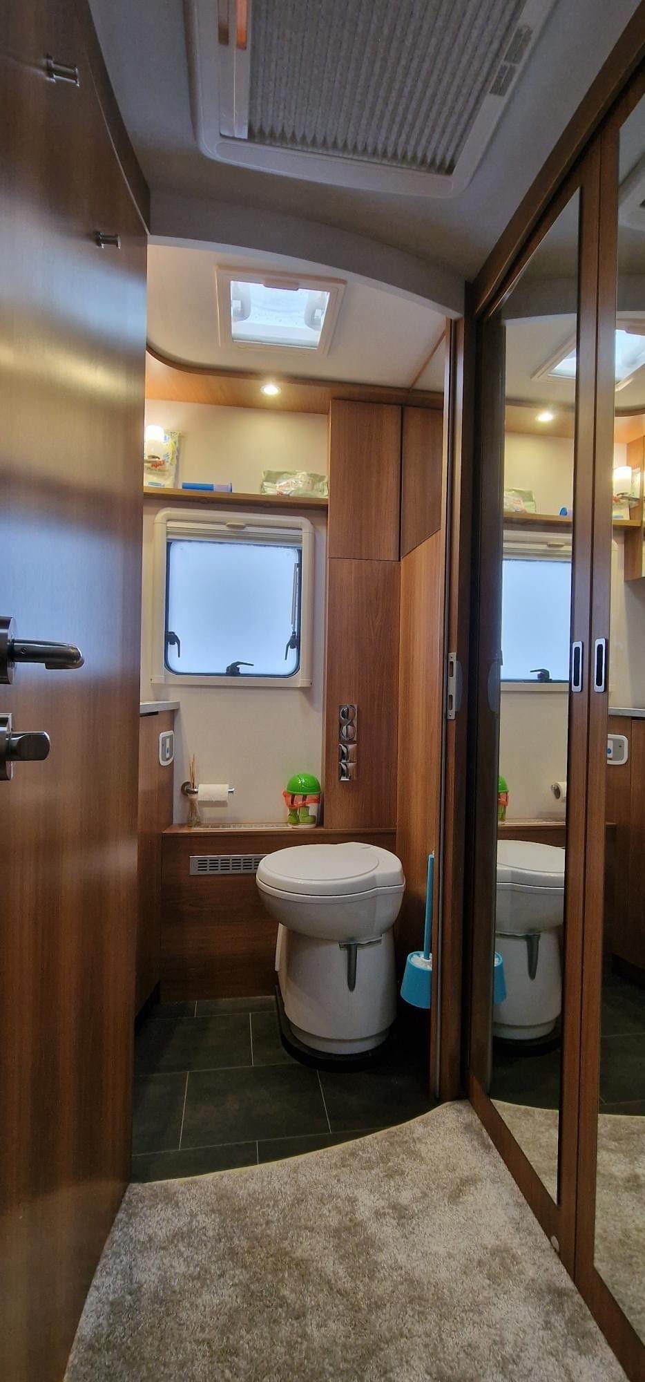 Camping-car Dethleffs XL-I 7850 – Image 24