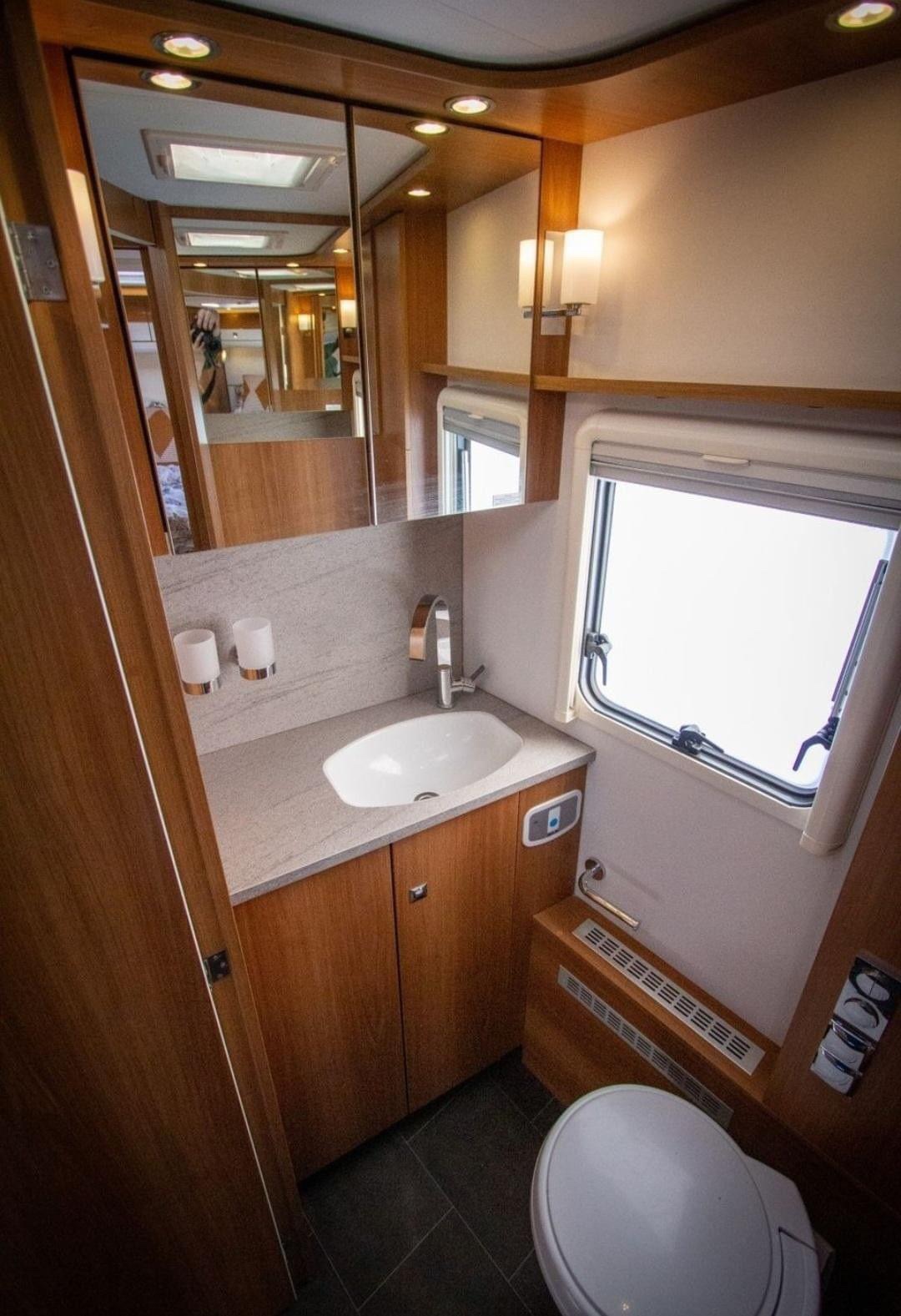 Camping-car Dethleffs XL-I 7850 – Image 47