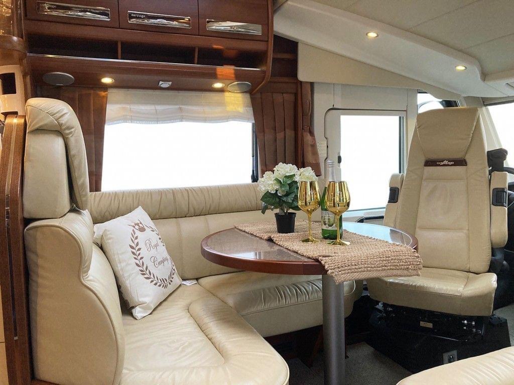 Camping-car Intégré Carthago Chic E-line en 51 QB – Image 6