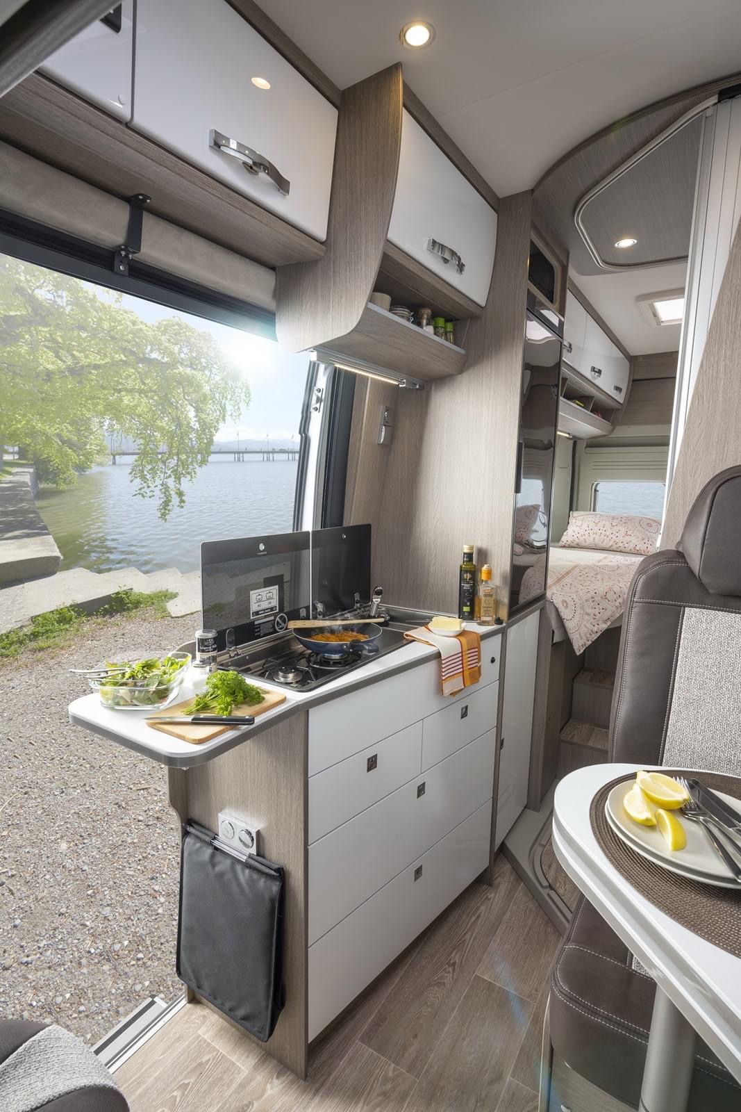 Camping-car PÖSSL DUCATO Roadcruiser XL (fourgon) – Image 7