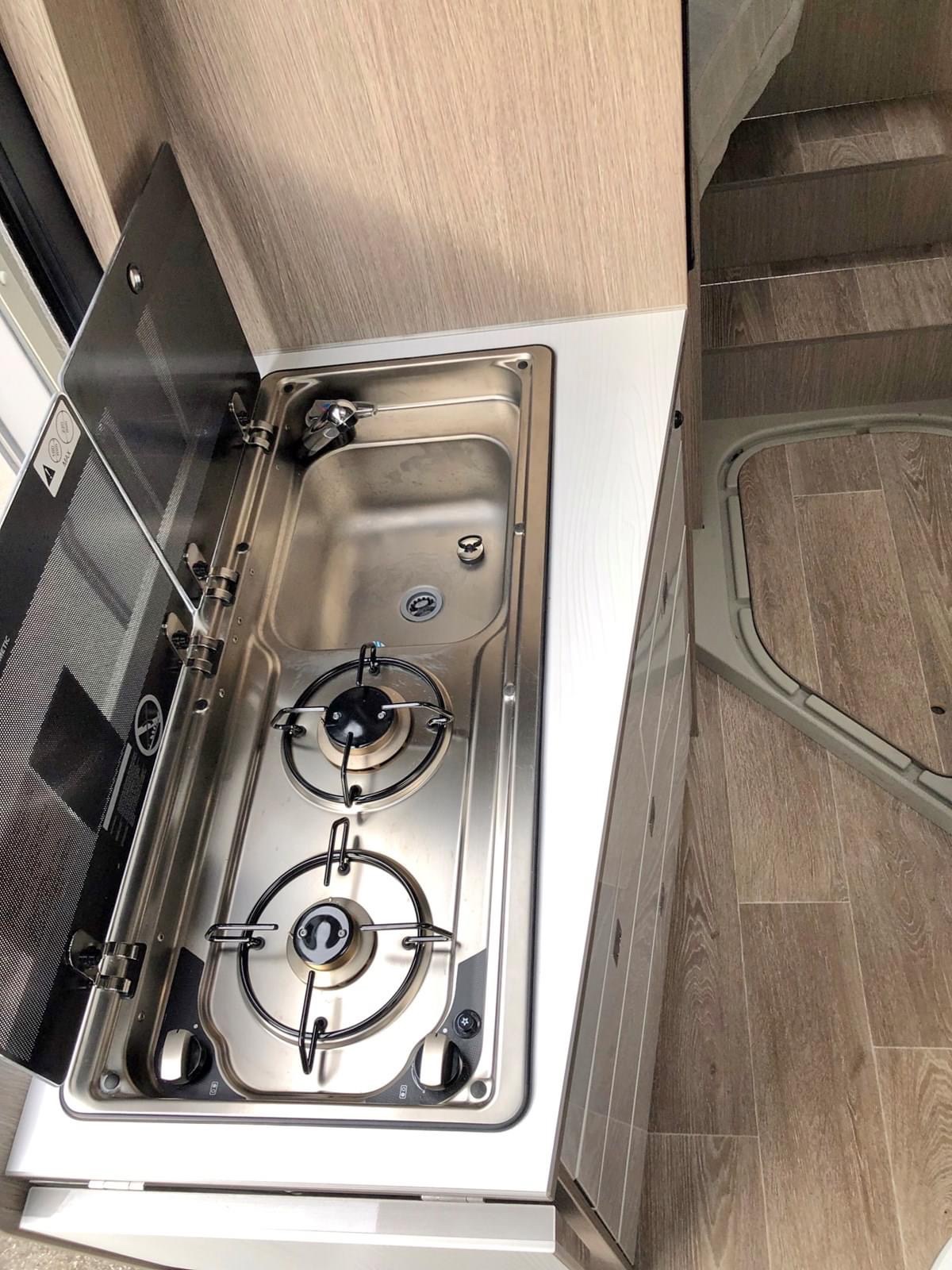 Camping-car PÖSSL DUCATO Roadcruiser XL (fourgon) – Image 8