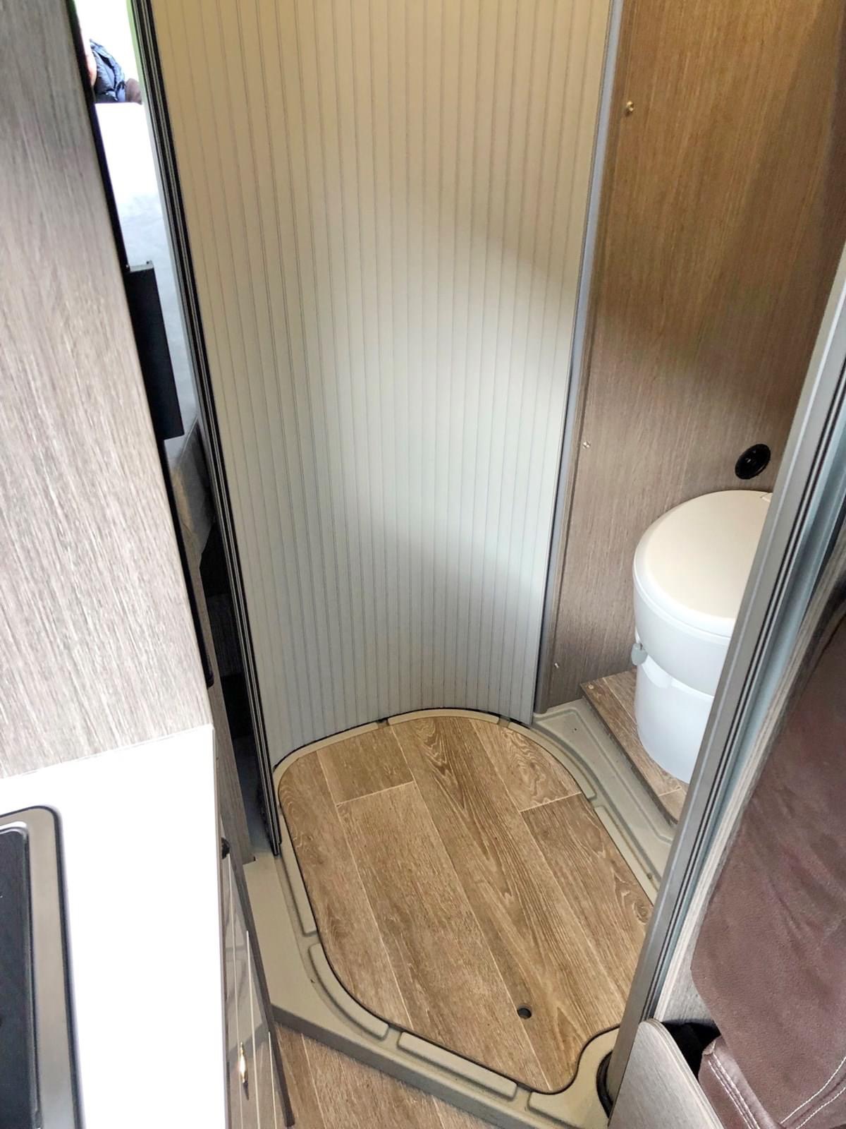 Camping-car PÖSSL DUCATO Roadcruiser XL (fourgon) – Image 12