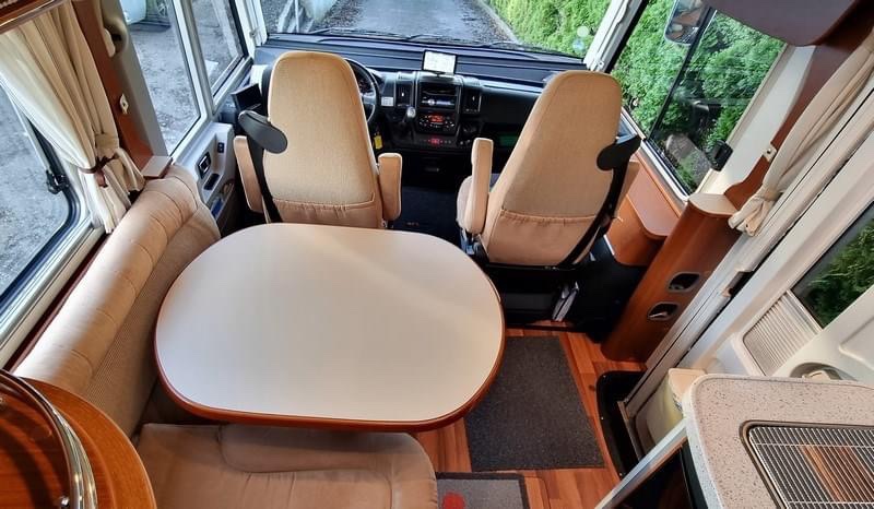 Camping-car HYMER B 504 – Image 11