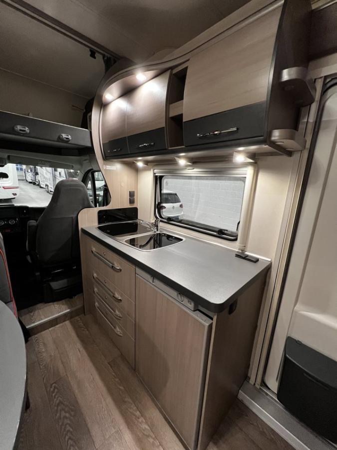 Camping-car HOBBY SIESTA A 70 GM 2018 – Image 8