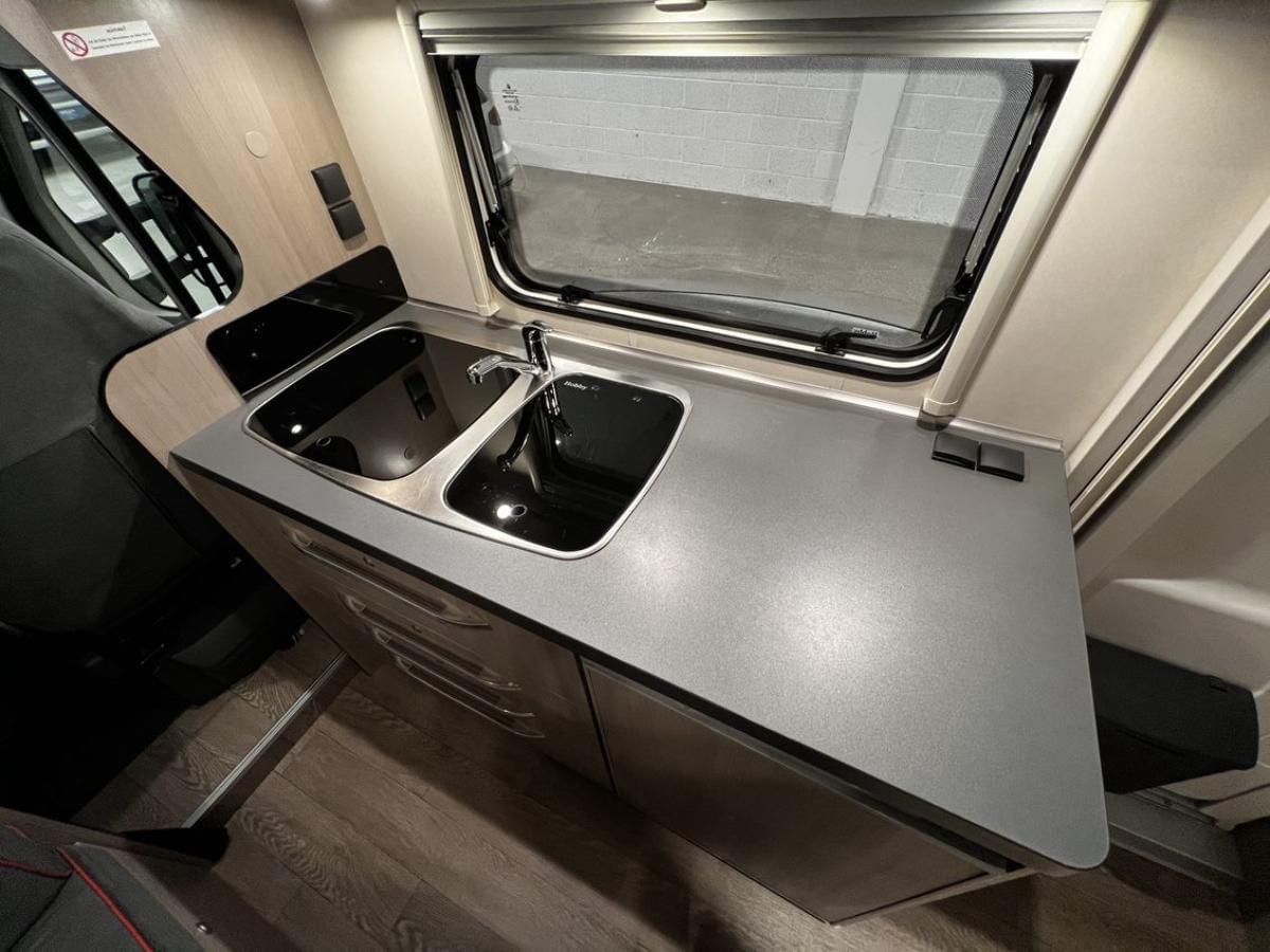 Camping-car HOBBY SIESTA A 70 GM 2018 – Image 9