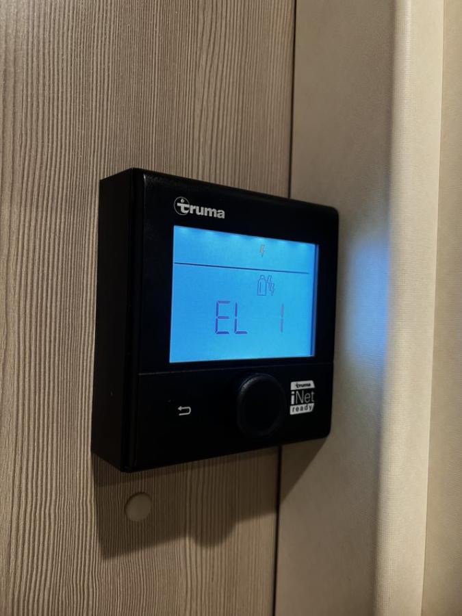 Camping-car HOBBY SIESTA A 70 GM 2018 – Image 11