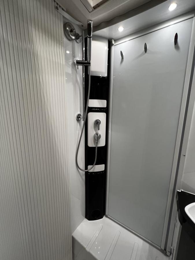 Camping-car HOBBY SIESTA A 70 GM 2018 – Image 23