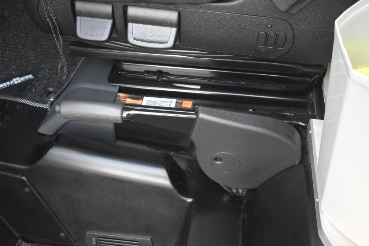 Camping-car FRANKIA L 840 GD 5.5T F-LINE LUXE AUVENT AUTOMATIQUE FOUR DOMETIC – Image 10