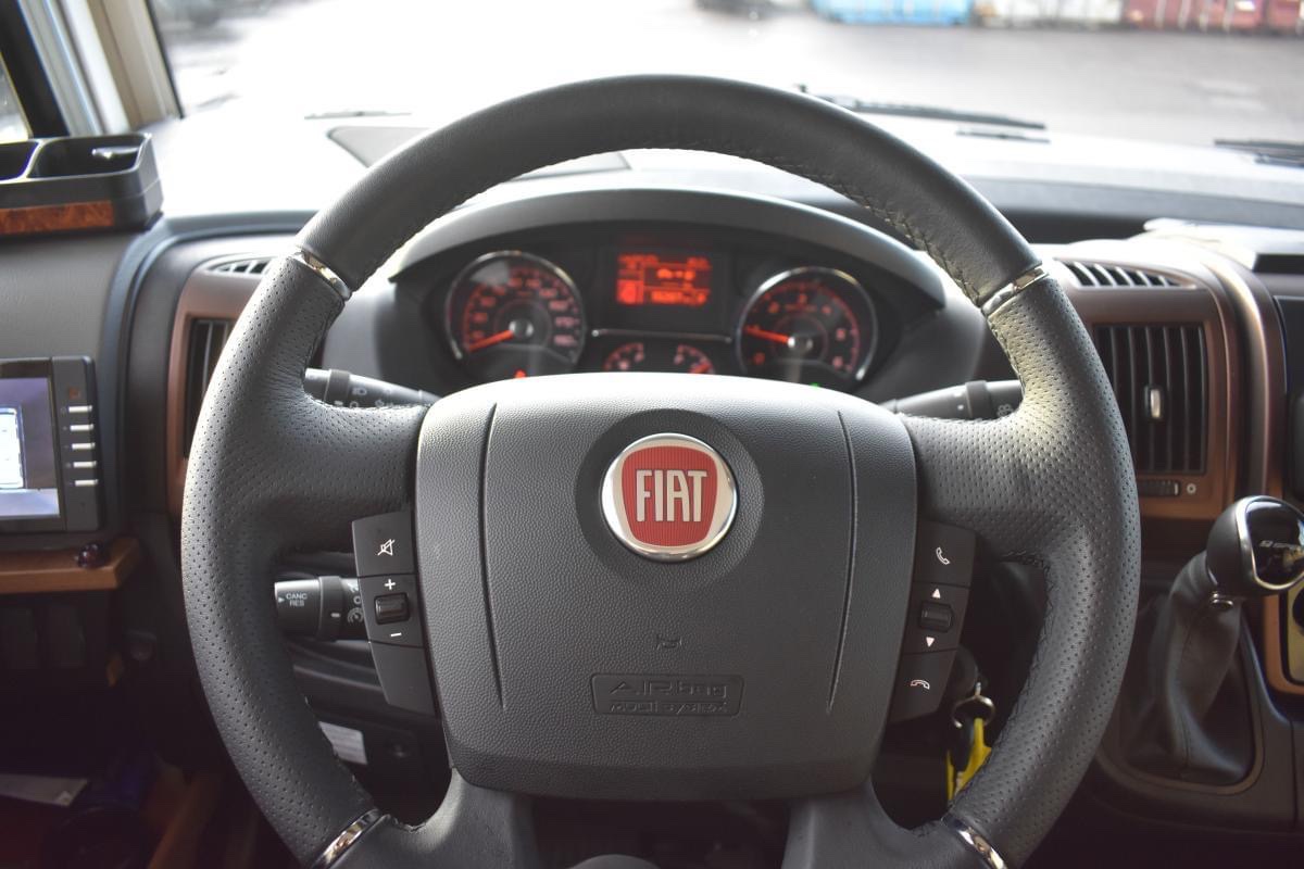 Camping-car FRANKIA L 840 GD 5.5T F-LINE LUXE AUVENT AUTOMATIQUE FOUR DOMETIC – Image 14