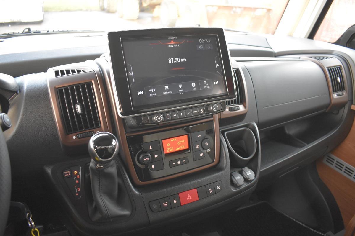 Camping-car FRANKIA L 840 GD 5.5T F-LINE LUXE AUVENT AUTOMATIQUE FOUR DOMETIC – Image 18