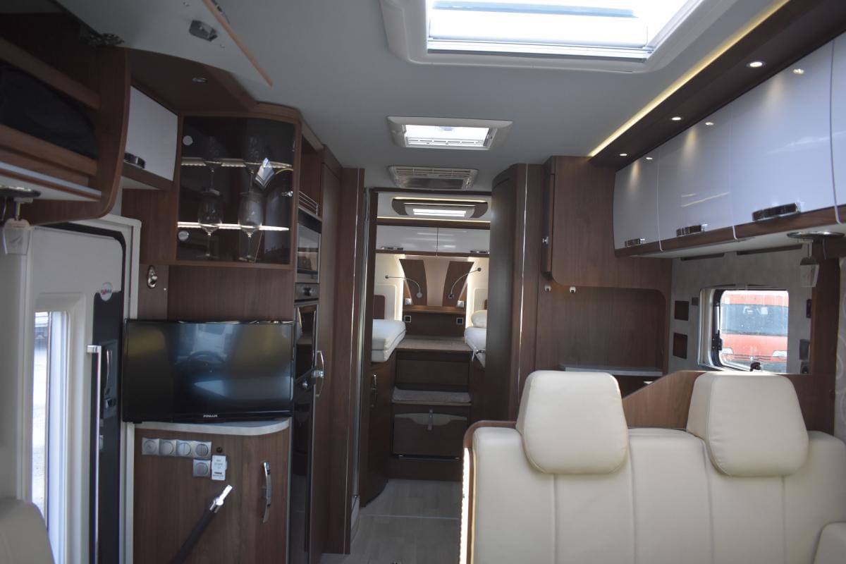 Camping-car FRANKIA L 840 GD 5.5T F-LINE LUXE AUVENT AUTOMATIQUE FOUR DOMETIC – Image 24