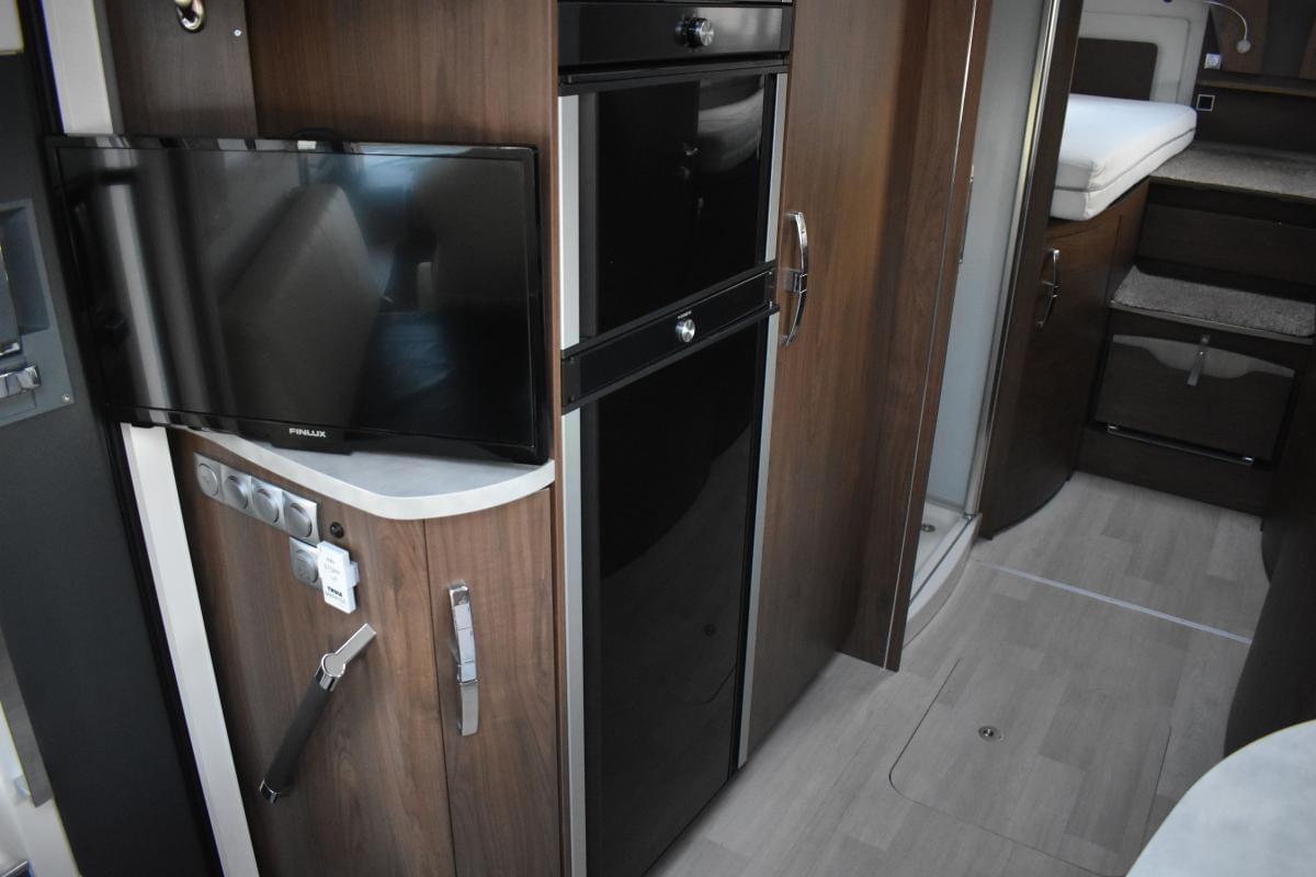 Camping-car FRANKIA L 840 GD 5.5T F-LINE LUXE AUVENT AUTOMATIQUE FOUR DOMETIC – Image 30