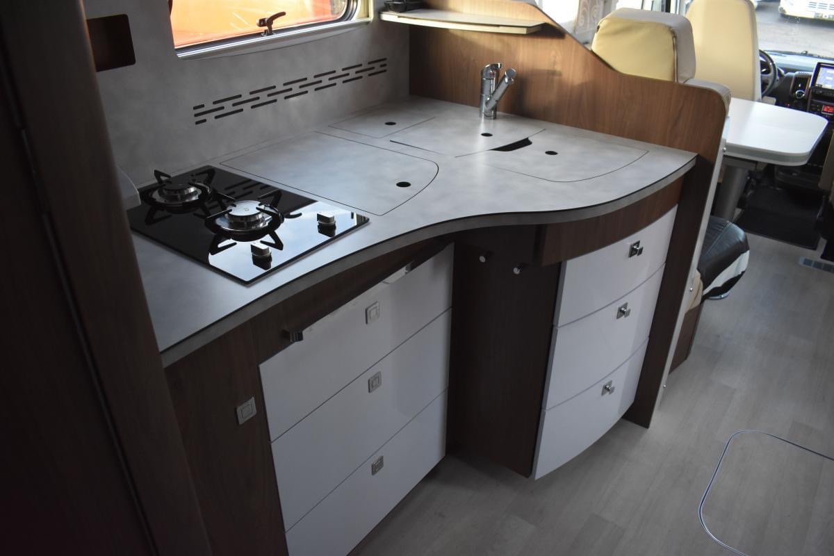 Camping-car FRANKIA L 840 GD 5.5T F-LINE LUXE AUVENT AUTOMATIQUE FOUR DOMETIC – Image 36