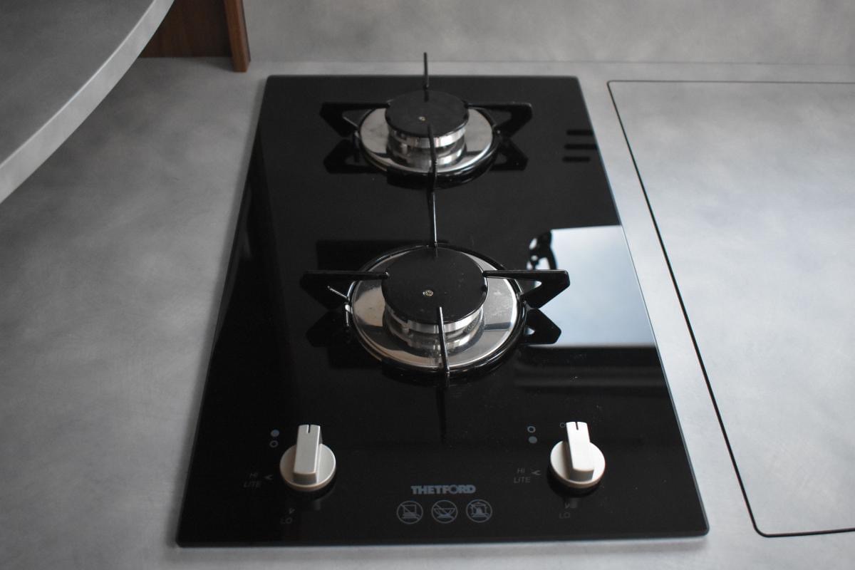 Camping-car FRANKIA L 840 GD 5.5T F-LINE LUXE AUVENT AUTOMATIQUE FOUR DOMETIC – Image 37