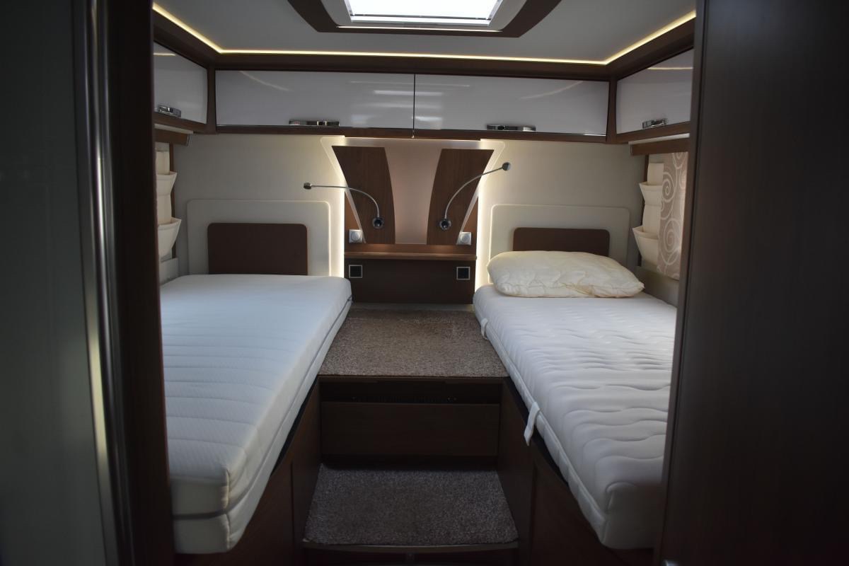 Camping-car FRANKIA L 840 GD 5.5T F-LINE LUXE AUVENT AUTOMATIQUE FOUR DOMETIC – Image 52