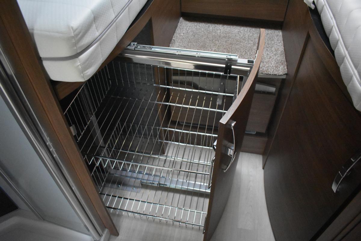 Camping-car FRANKIA L 840 GD 5.5T F-LINE LUXE AUVENT AUTOMATIQUE FOUR DOMETIC – Image 59