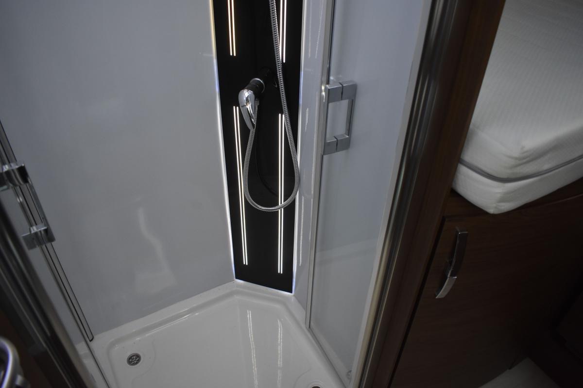 Camping-car FRANKIA L 840 GD 5.5T F-LINE LUXE AUVENT AUTOMATIQUE FOUR DOMETIC – Image 63