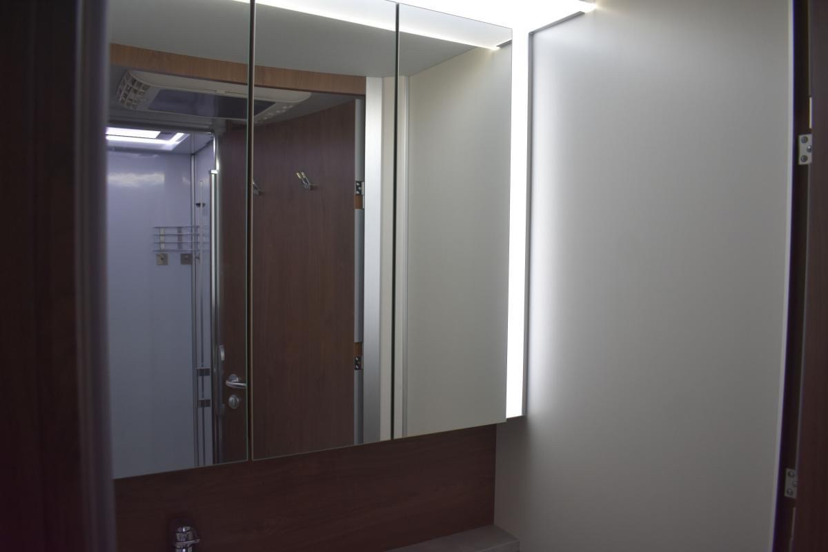 Camping-car FRANKIA L 840 GD 5.5T F-LINE LUXE AUVENT AUTOMATIQUE FOUR DOMETIC – Image 67