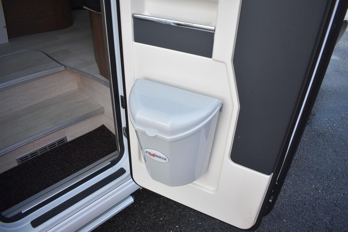 Camping-car FRANKIA L 840 GD 5.5T F-LINE LUXE AUVENT AUTOMATIQUE FOUR DOMETIC – Image 72