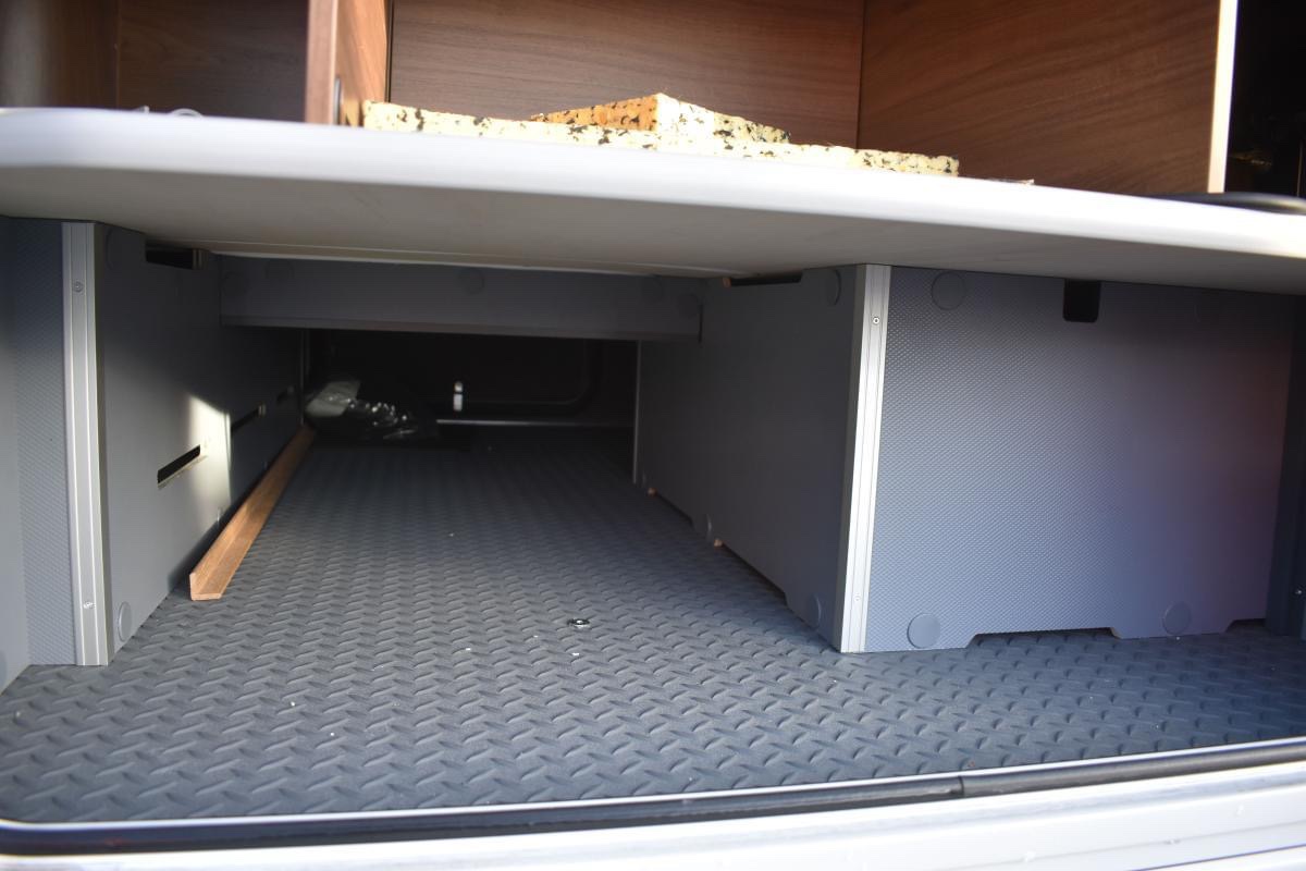 Camping-car FRANKIA L 840 GD 5.5T F-LINE LUXE AUVENT AUTOMATIQUE FOUR DOMETIC – Image 74