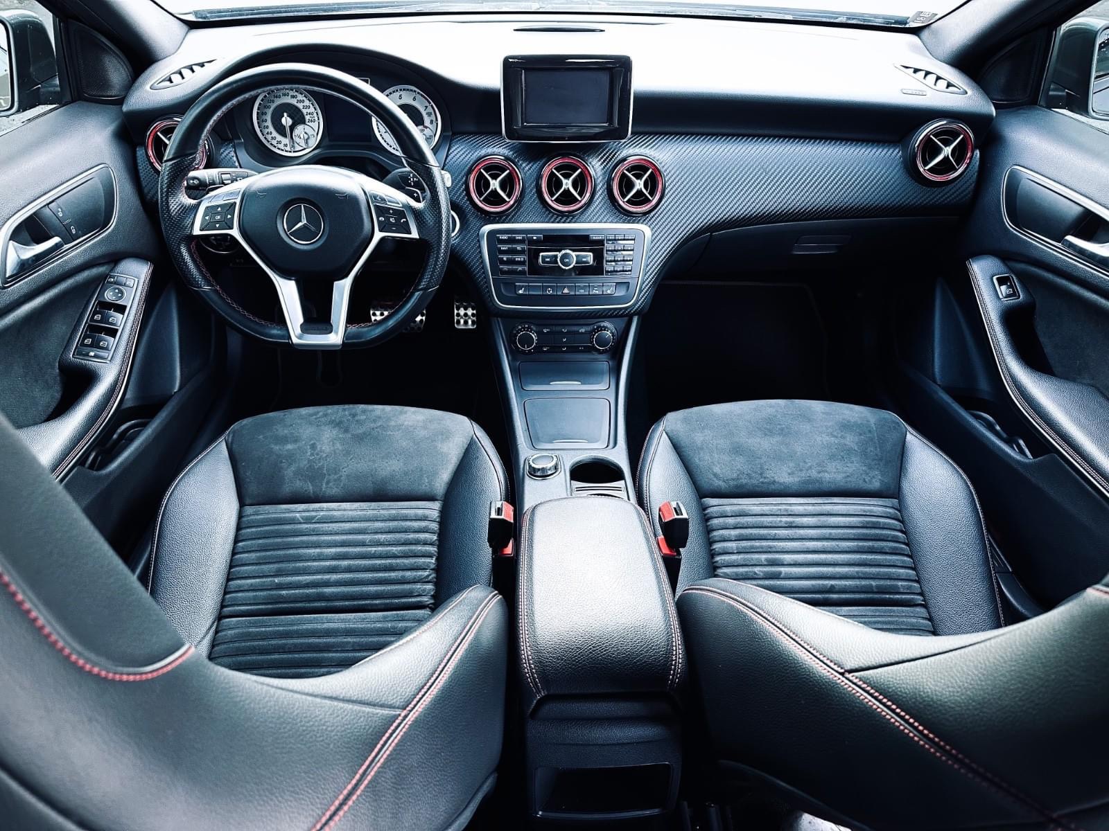 Mercedes-Benz Classe A250 – Image 9