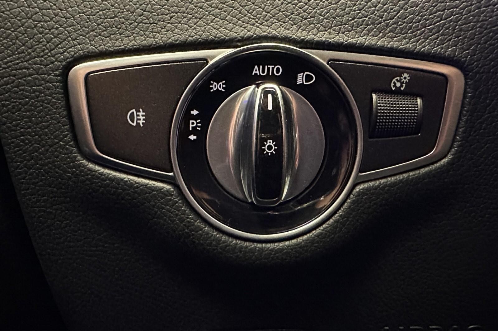 Mercedes-Benz Classe E350 – Image 30