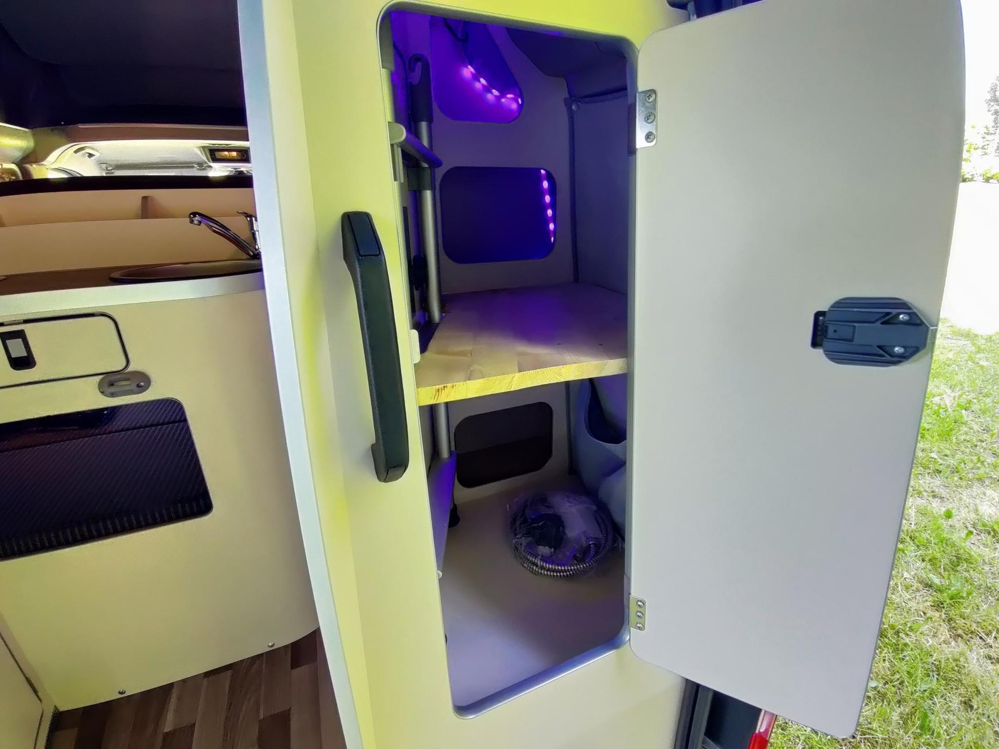 FORD TRANSIT CUSTOM / WESTFALIA NUGGET (Camping-car) – Image 19