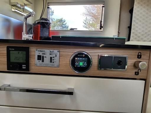 Camping-car FLEURETTE Florium Mayflower 74 LMF (Semi-intégré) – Image 19