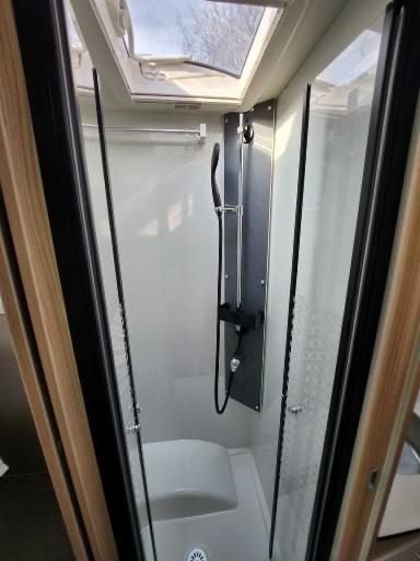 Camping-car FLEURETTE Florium Mayflower 74 LMF (Semi-intégré) – Image 22