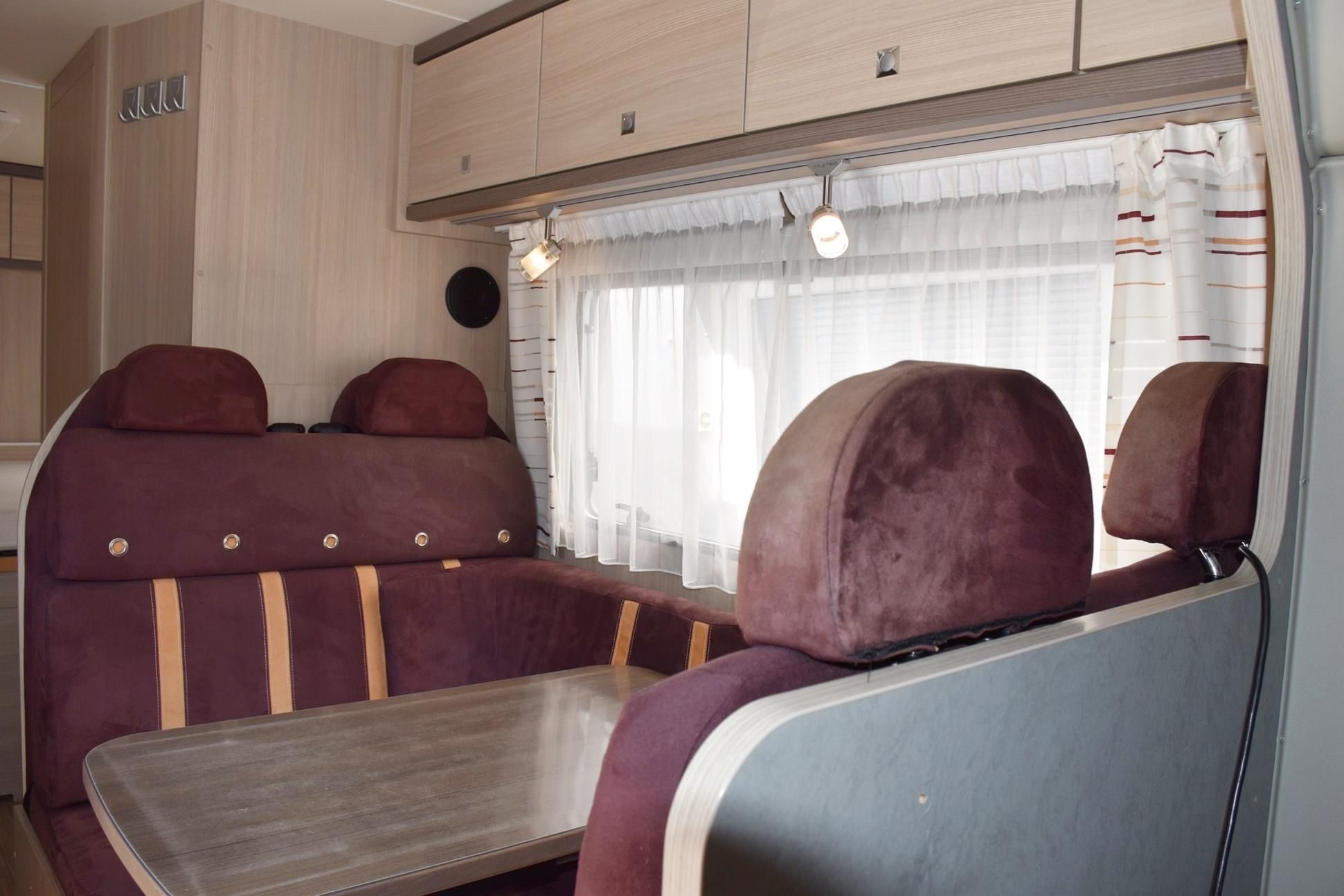 Camping-car DETHLEFFS GLOBE S 2,3 DIESEL FIAT DUCATO MULTIJET 150 (Semi-intégré) – Image 13