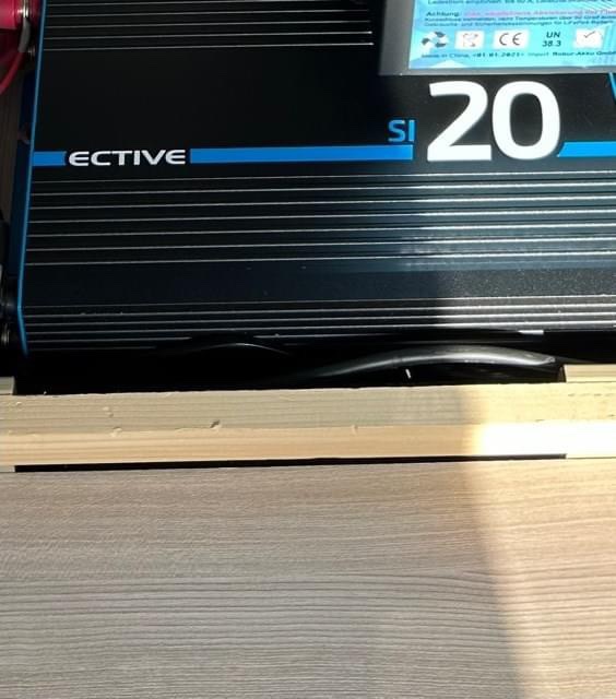 Camping-car DETHLEFFS GLOBE S 2,3 DIESEL FIAT DUCATO MULTIJET 150 (Semi-intégré) – Image 25