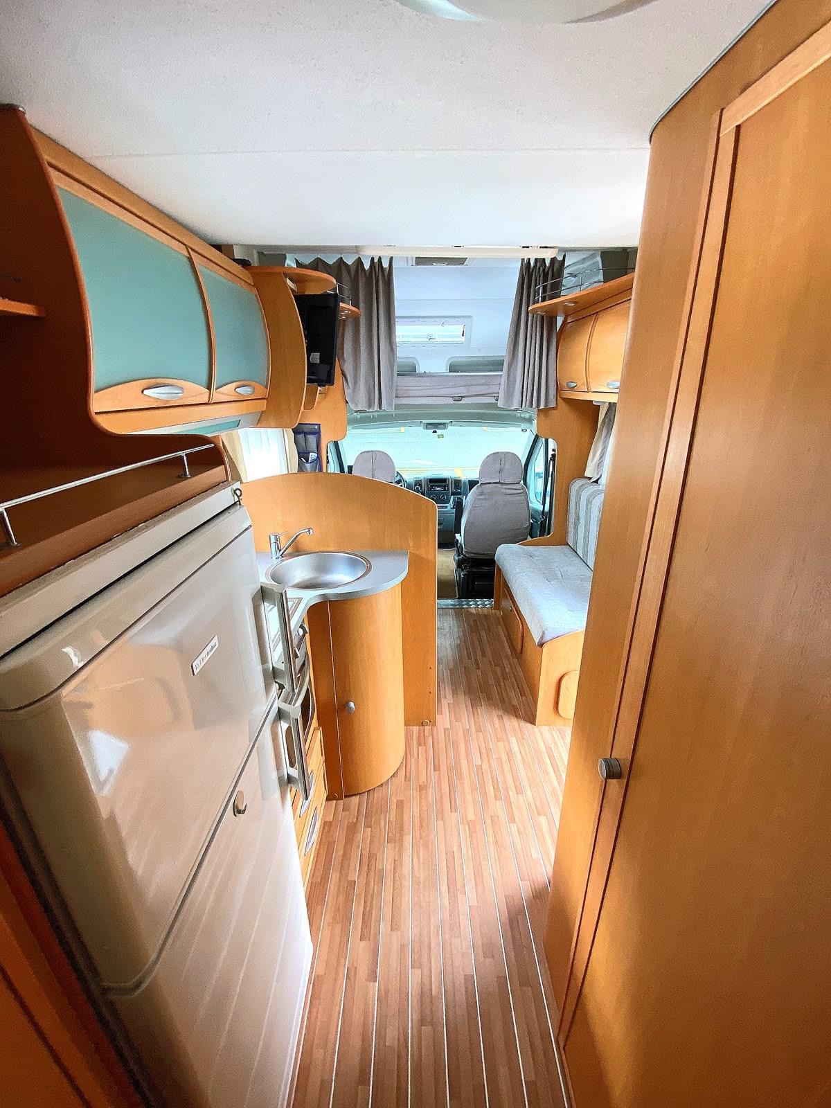 Camping-car FIAT Ducato 17Q 2.3 JTD – Image 8