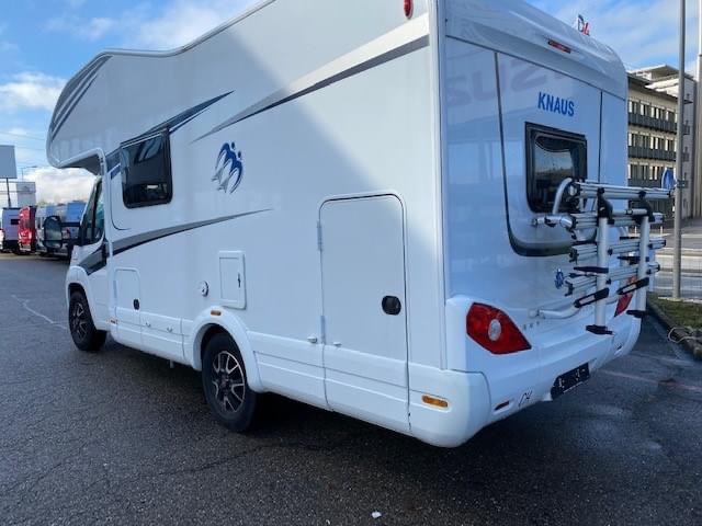 Camping-car KNAUS Family 600 DKG transmission automatique (alcôve) – Image 2