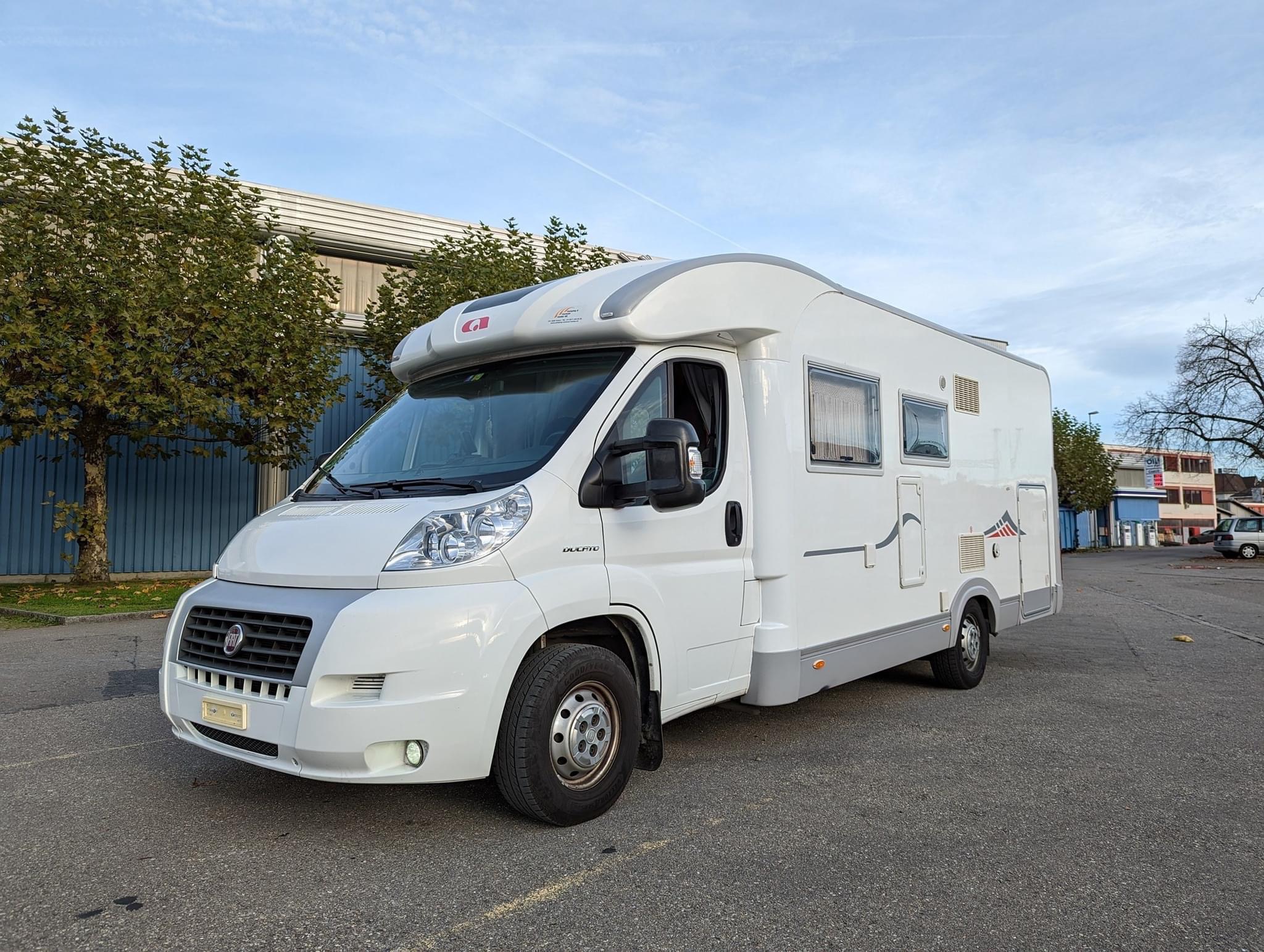 Camping-car ADRIA ADRIATIK 680 SP (Intégré)