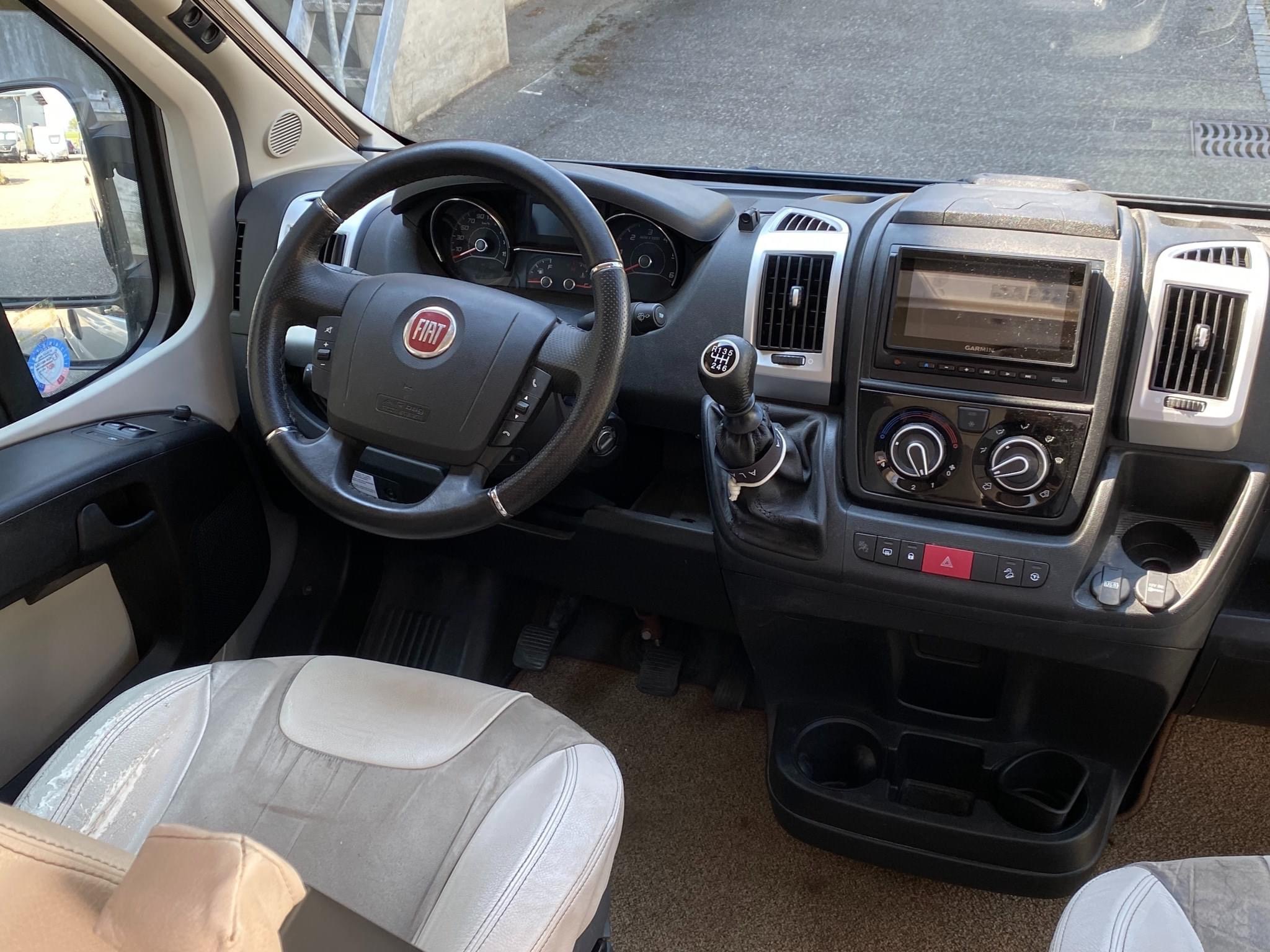 Camping-car PILOTE V 630 J – Image 8