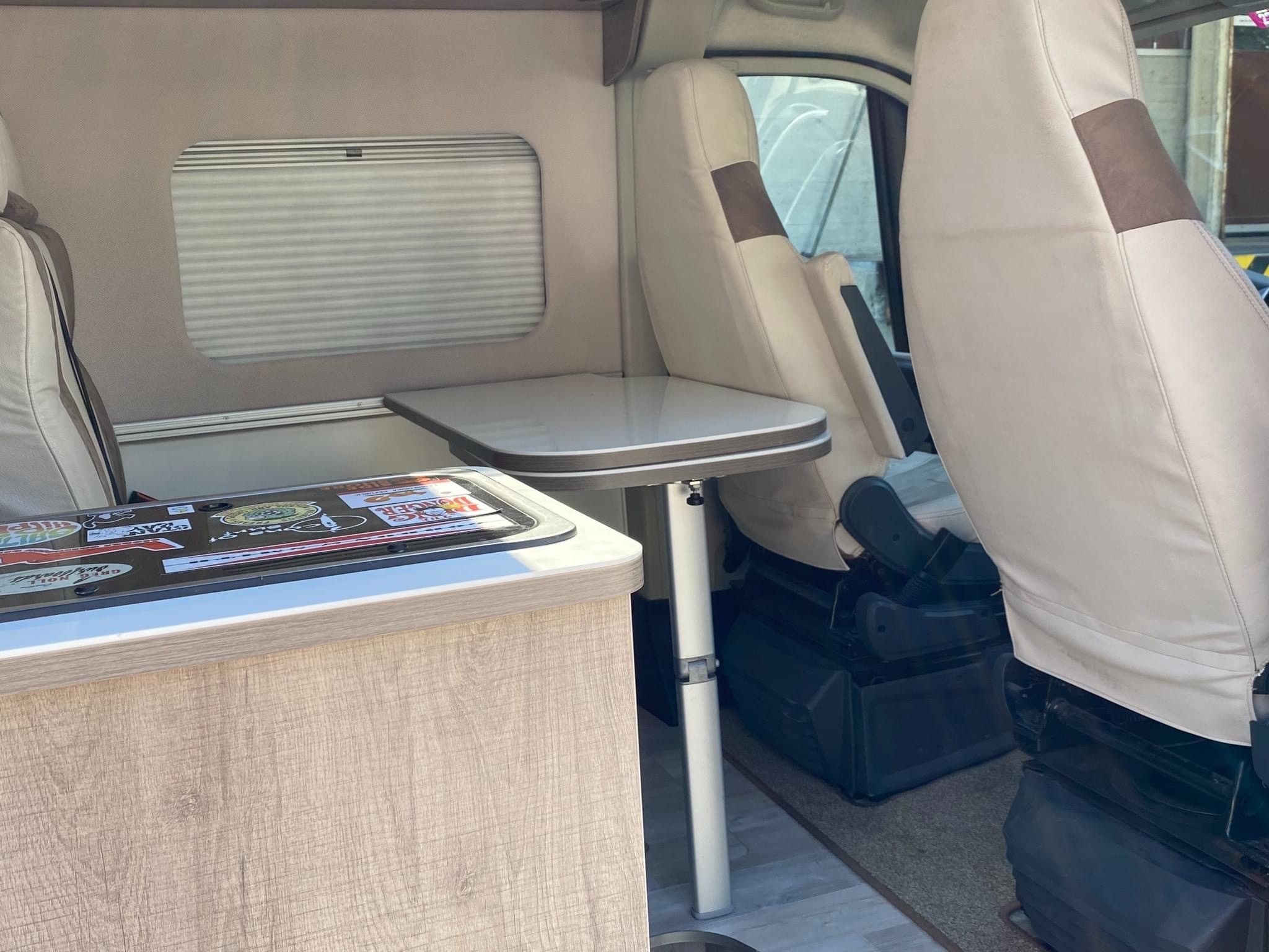 Camping-car PILOTE V 630 J – Image 11