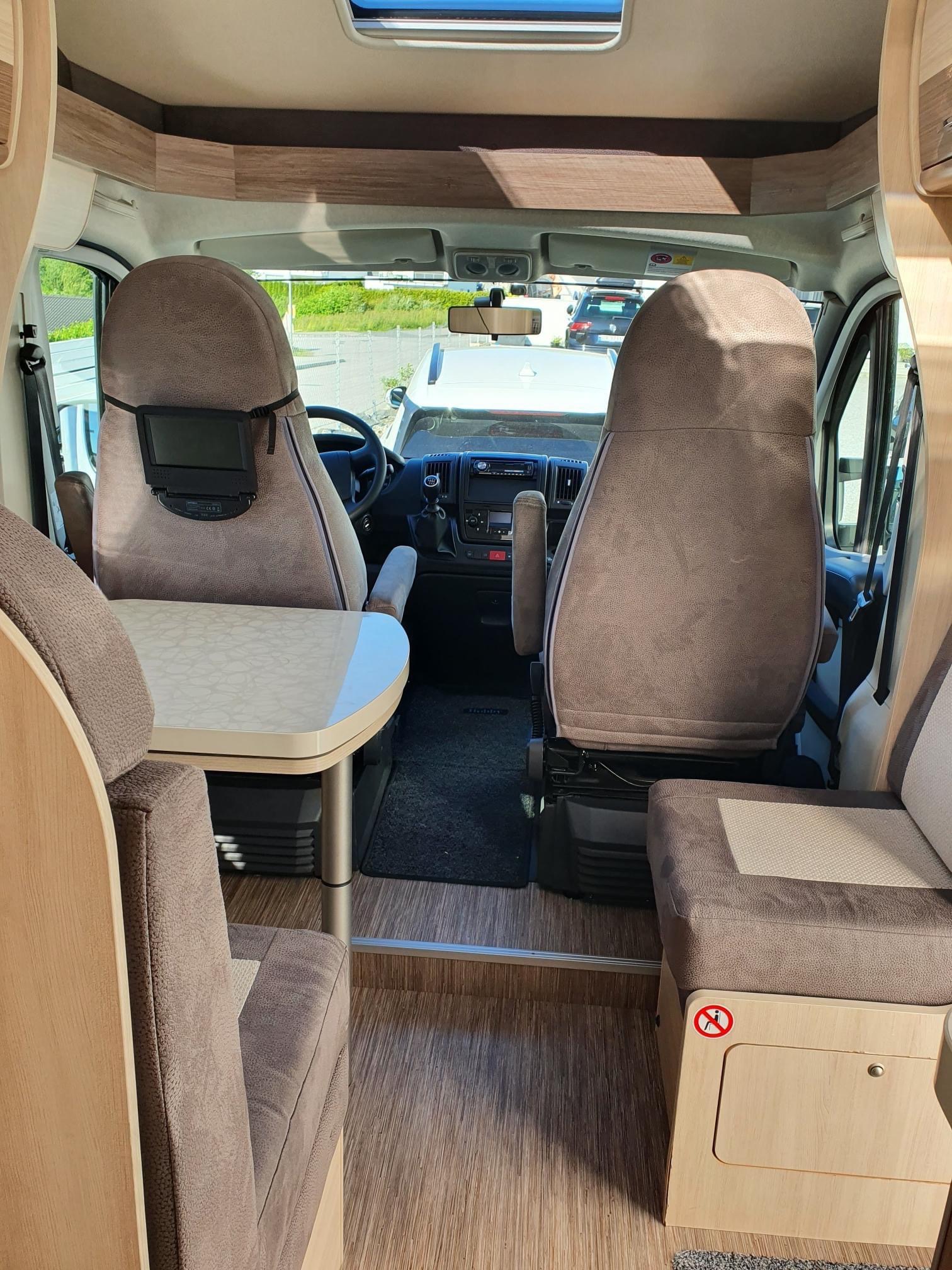 Camping-car Hobby V60 GF Siesta – Image 5