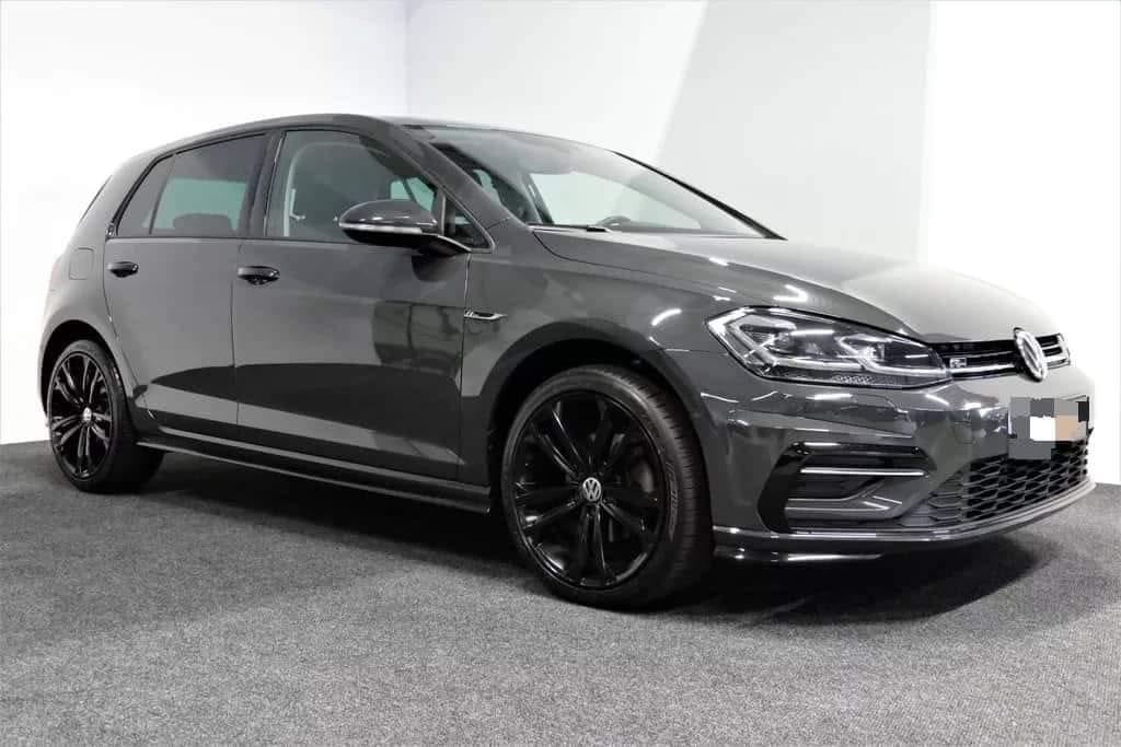 Volkswagen Golf – Image 2