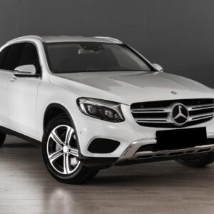 Mercedes-Benz GLC
220