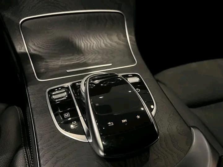 Mercedes-Benz GLC – Image 11