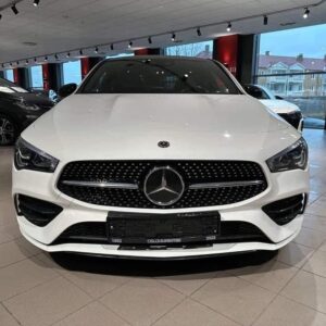 Mercedes-Benz CLA
180